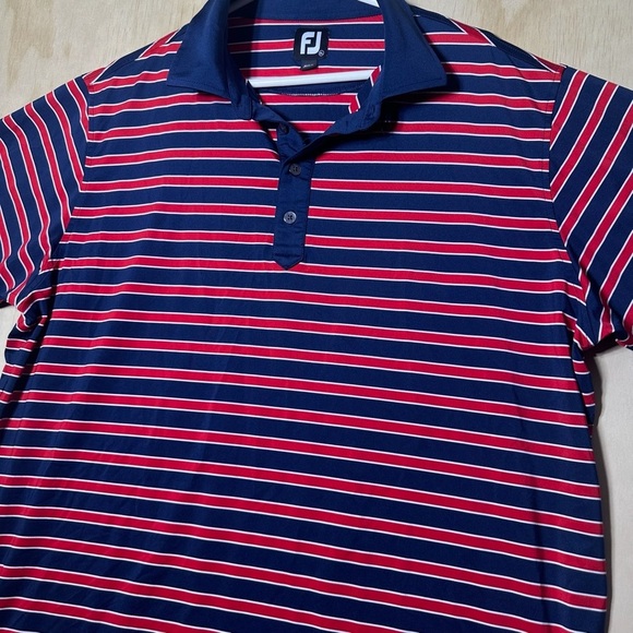 Footjoy Golf Polo Men's Size XL Bull Run Golf Club Red/Blue Striped Shirt - Picture 2 of 8